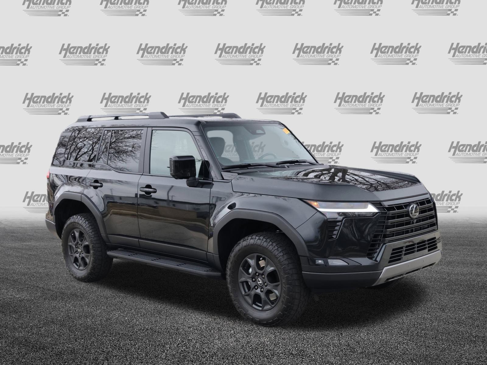 Used 2025 Lexus GX 550 image 2