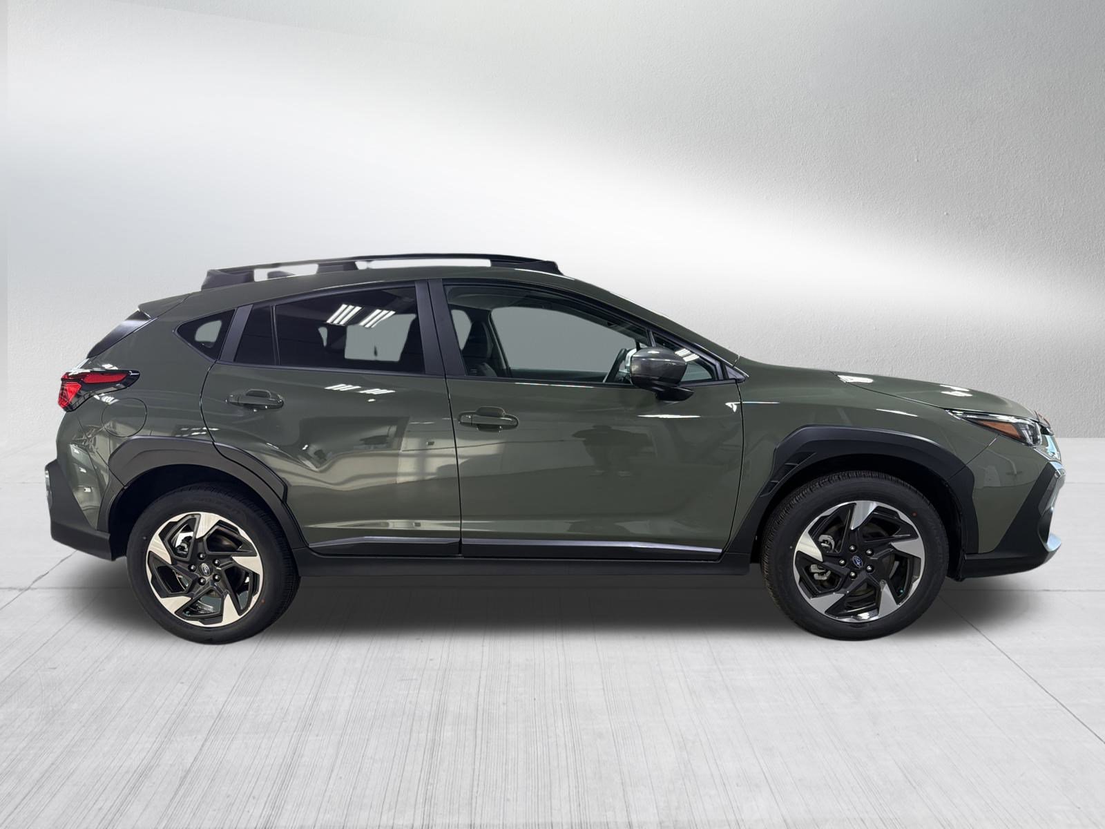 Certified 2025 Subaru Crosstrek 2.5i Limited w/ Crosstrek Mirror Package image 8