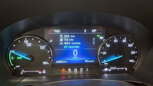 Used 2021 Ford Escape SE image 34