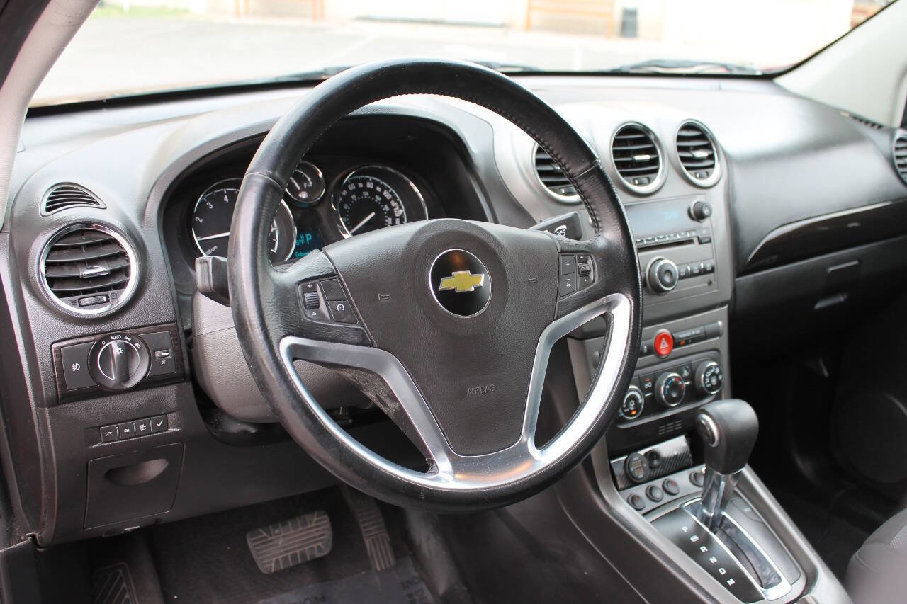 Used 2013 Chevrolet Captiva Sport LS image 32