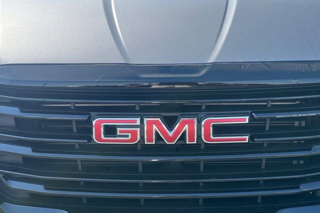 Used 2023 GMC Terrain SLE w/ Elevation Edition image 38