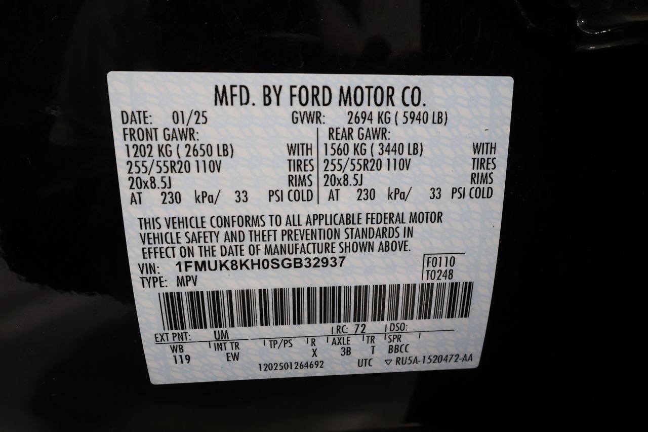 Used 2025 Ford Explorer ST-Line image 34