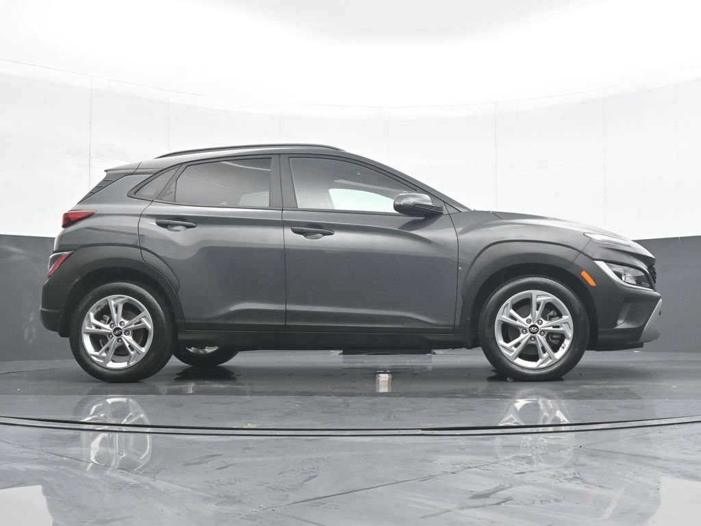 Used 2023 Hyundai Kona SEL AWD/4WD image 31
