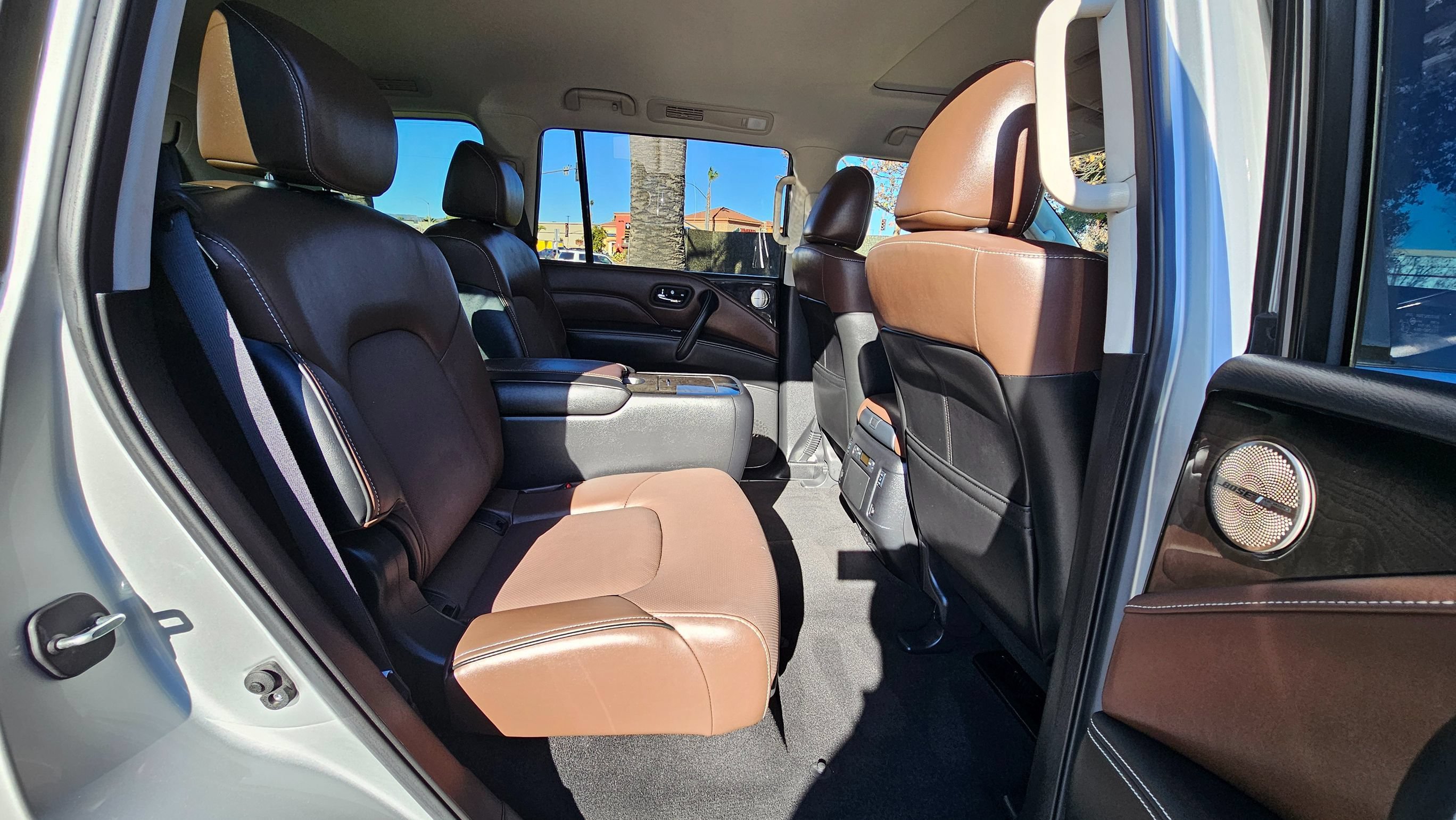 Used 2022 INFINITI QX80 Sensory w/ All-Season Package AWD/4WD image 32
