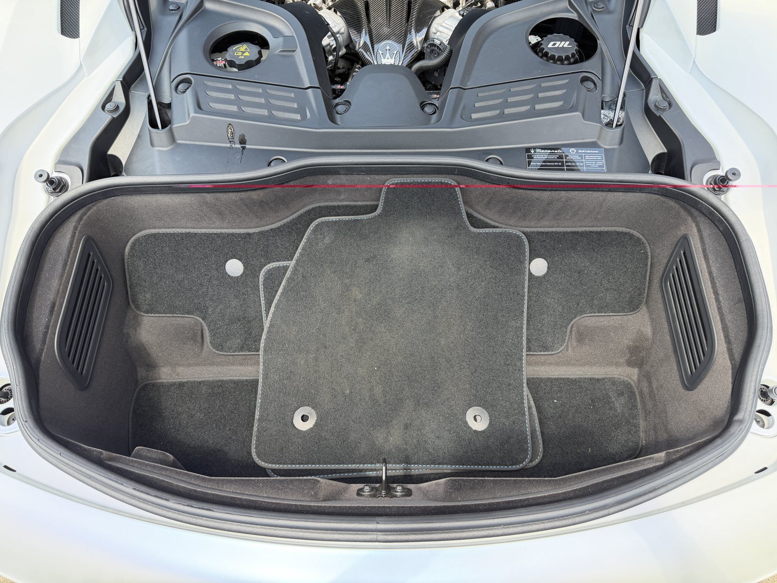 Used 2022 Maserati MC20 Coupe RWD image 33