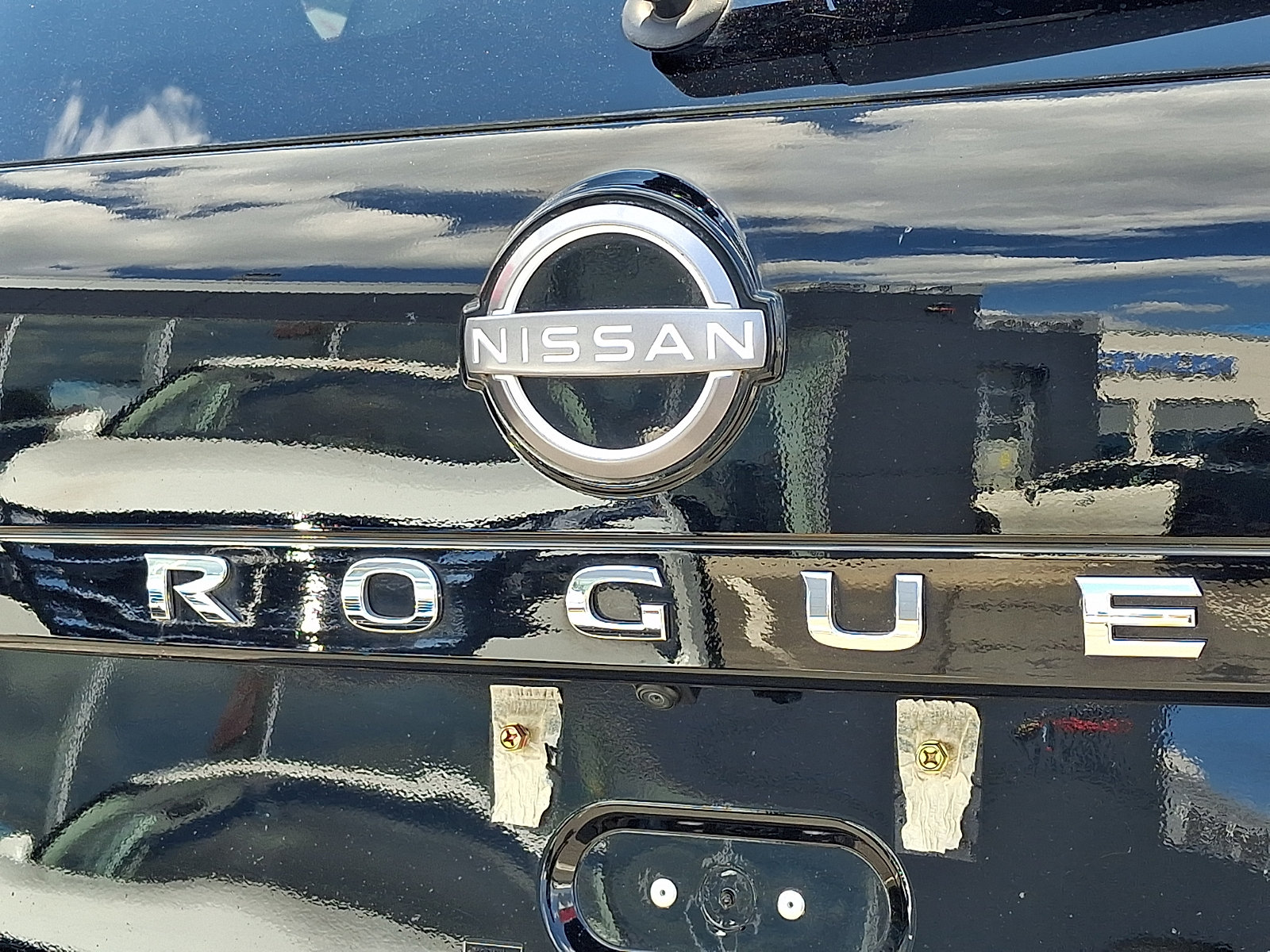 Certified 2023 Nissan Rogue S AWD/4WD image 30