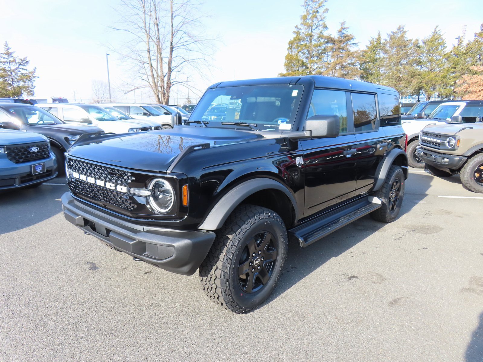 New 2025 Ford Bronco Big Bend image 3