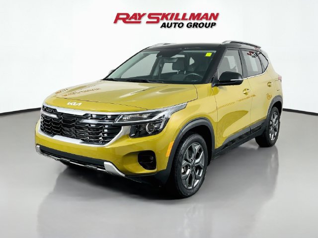 Used 2024 Kia Seltos S AWD/4WD image 3