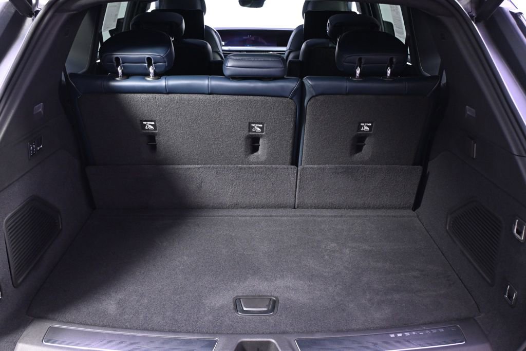 Certified 2025 Cadillac Escalade IQ Sport 2 AWD/4WD image 19
