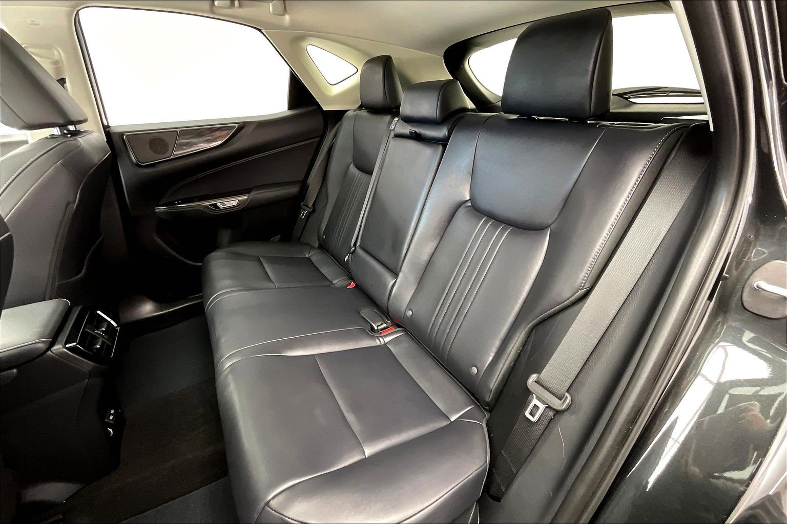 Used 2024 Lexus NX 350h AWD image 19