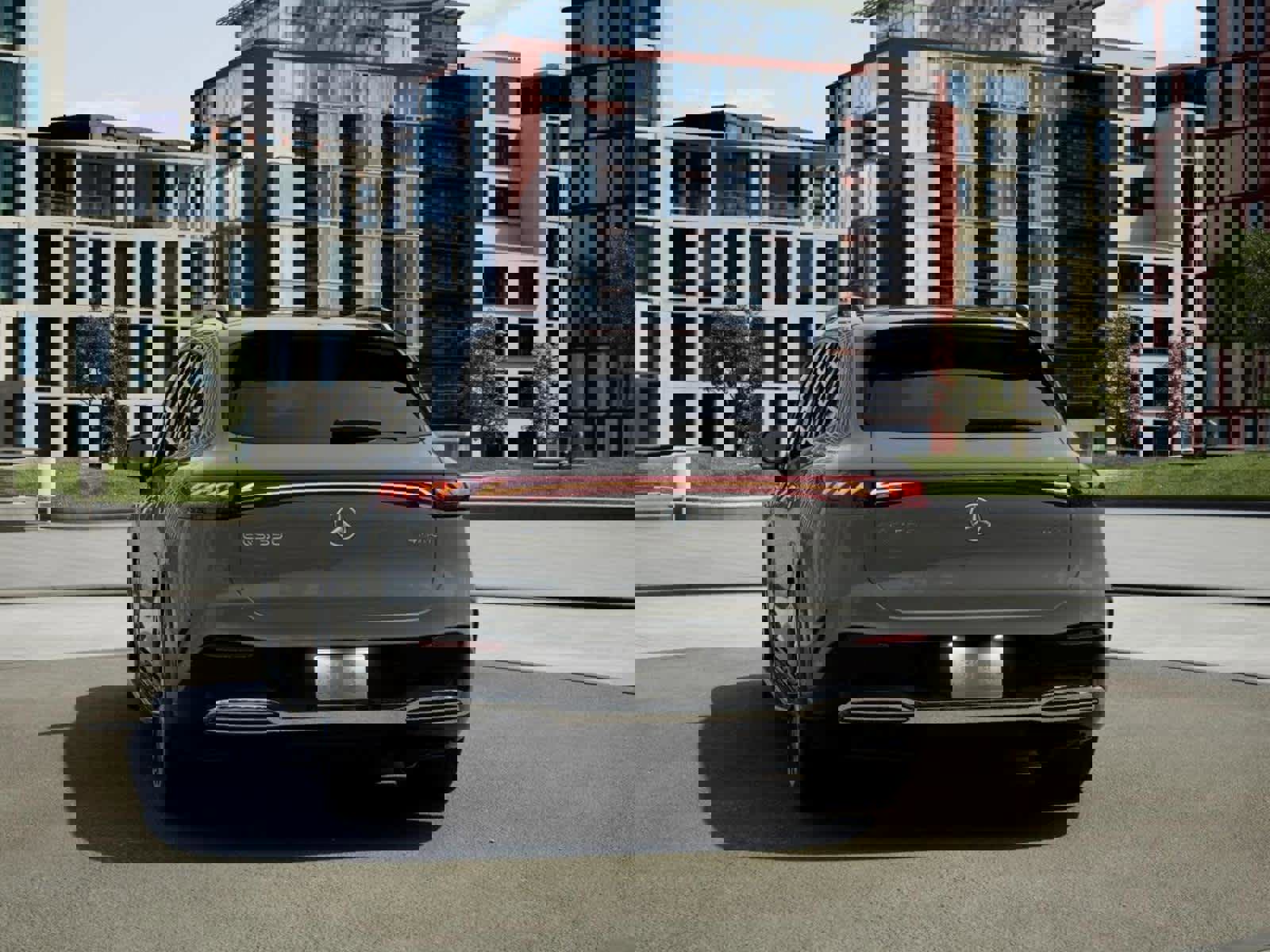 New 2026 Mercedes-Benz EQS 550 4MATIC SUV image 25