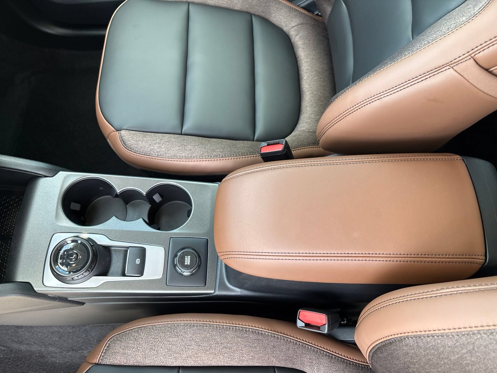 New 2026 Ford Bronco Sport Outer Banks w/ Outer Banks Tech Package+ AWD/4WD image 18