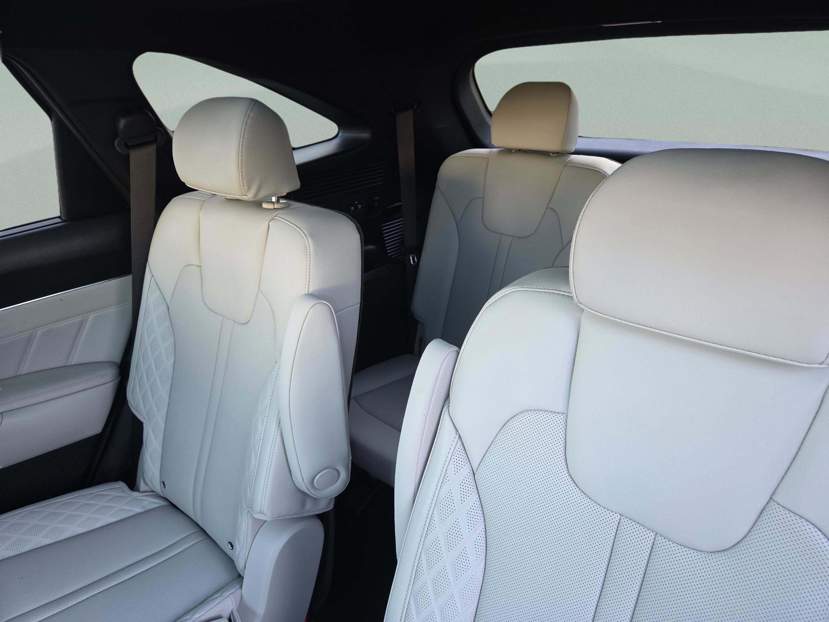 Used 2025 Kia Sorento SX Prestige AWD/4WD image 27