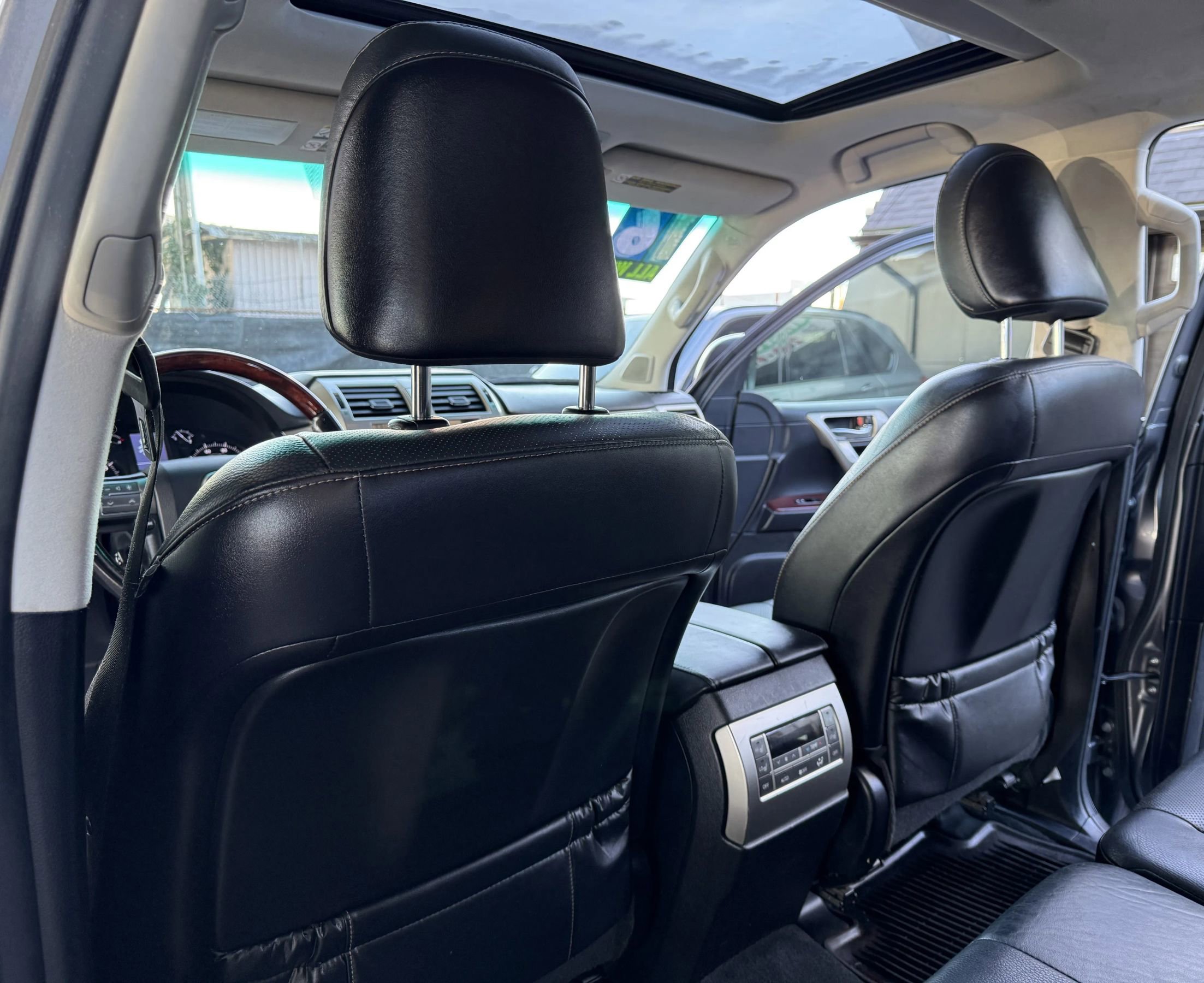 Used 2016 Lexus GX 460 image 16