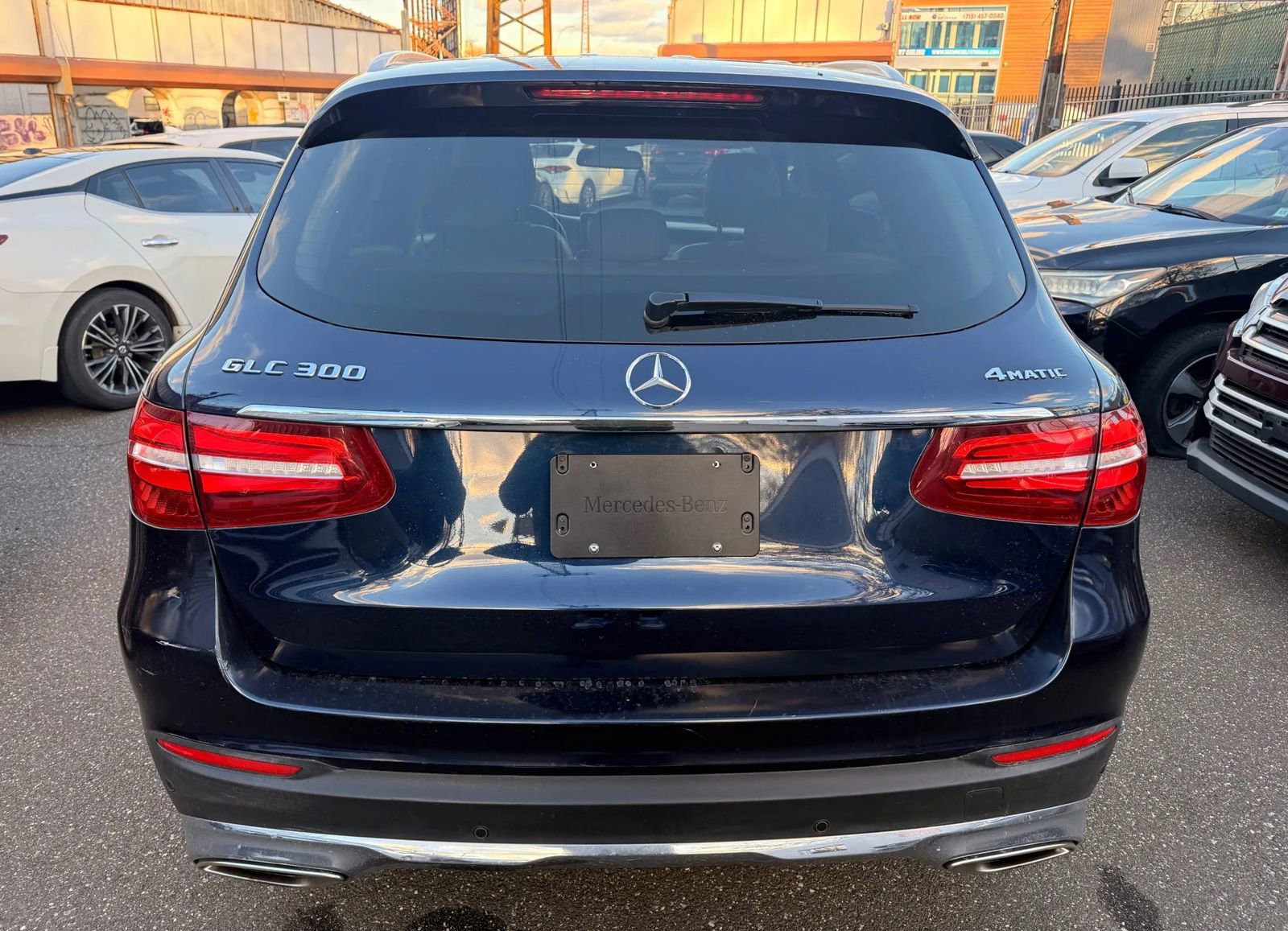 Used 2019 Mercedes-Benz GLC 300 4MATIC w/ Multimedia Package image 6