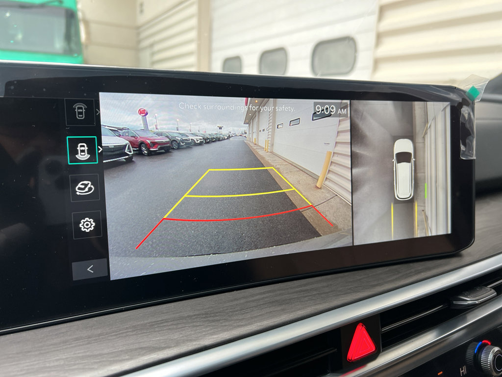 New 2026 Kia Sorento SX Prestige w/ Olive Brown Leather Package image 24