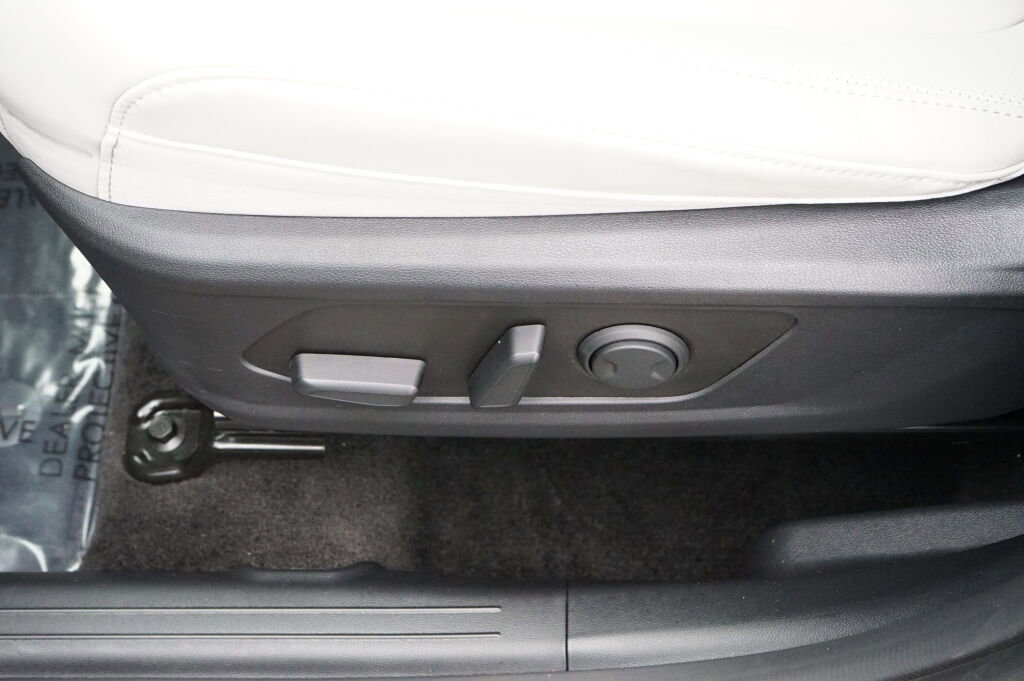 Certified 2025 Hyundai Tucson SEL AWD/4WD image 19