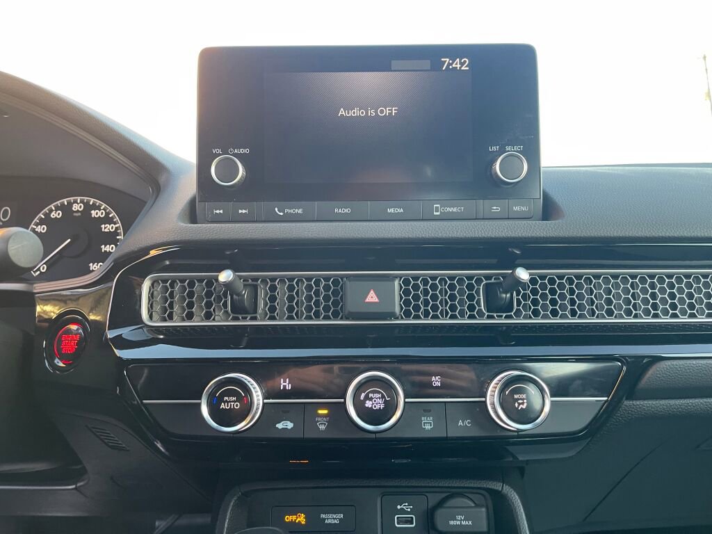 Used 2023 Honda Civic Sport image 11