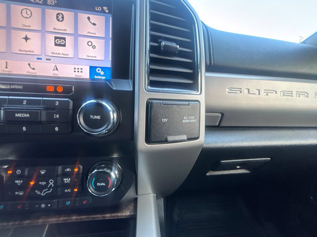 Used 2019 Ford F250 Lariat w/ Lariat Ultimate Package AWD/4WD image 22