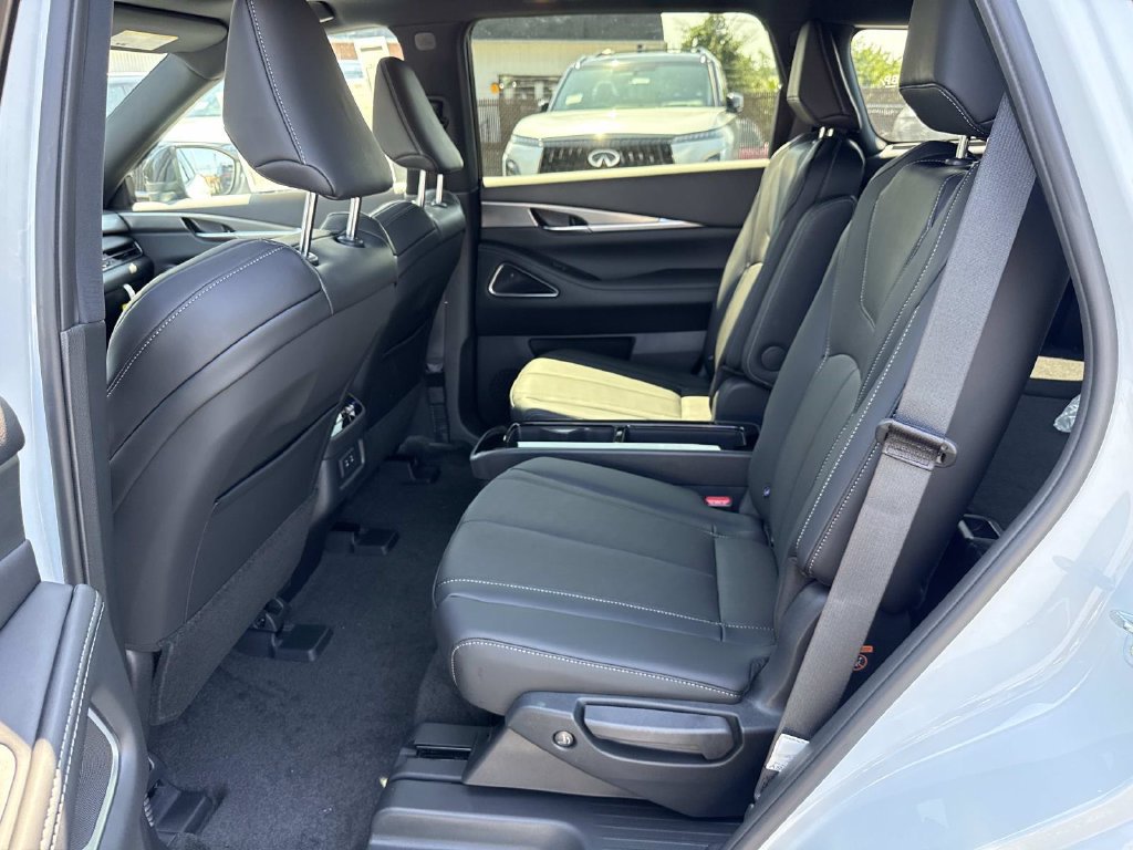 New 2027 INFINITI QX60 Sport w/ Dark Cargo Package AWD/4WD image 17