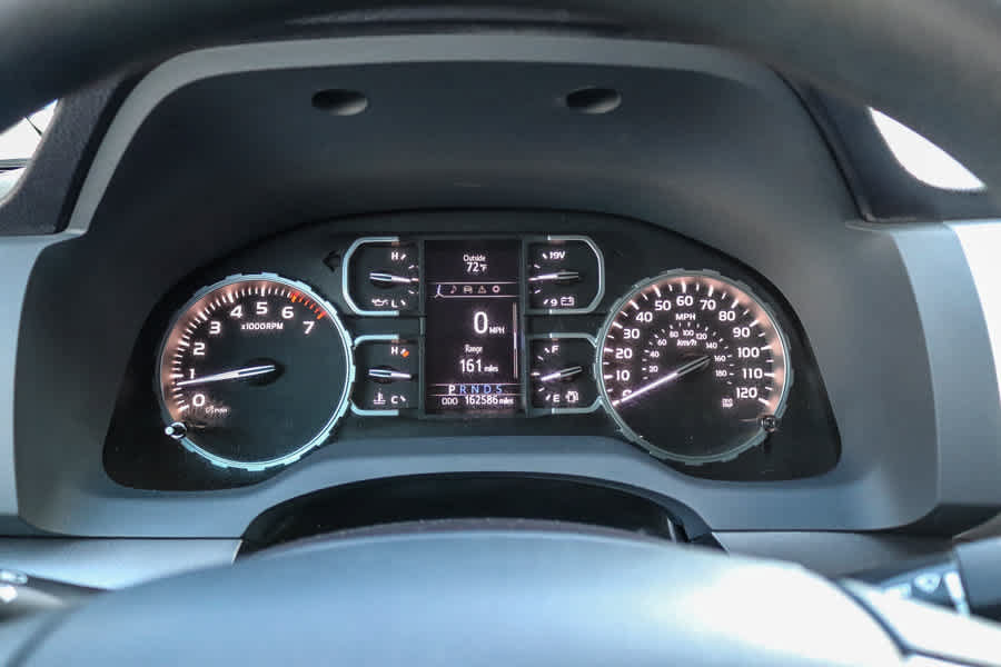 Used 2018 Toyota Tundra SR5 w/ SR5 Upgrade Package RWD image 22