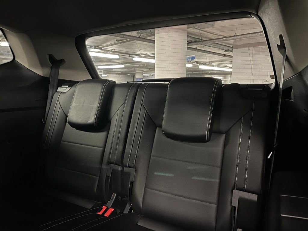 Certified 2023 Volkswagen Atlas SE w/ Black Wheel Package AWD/4WD image 22