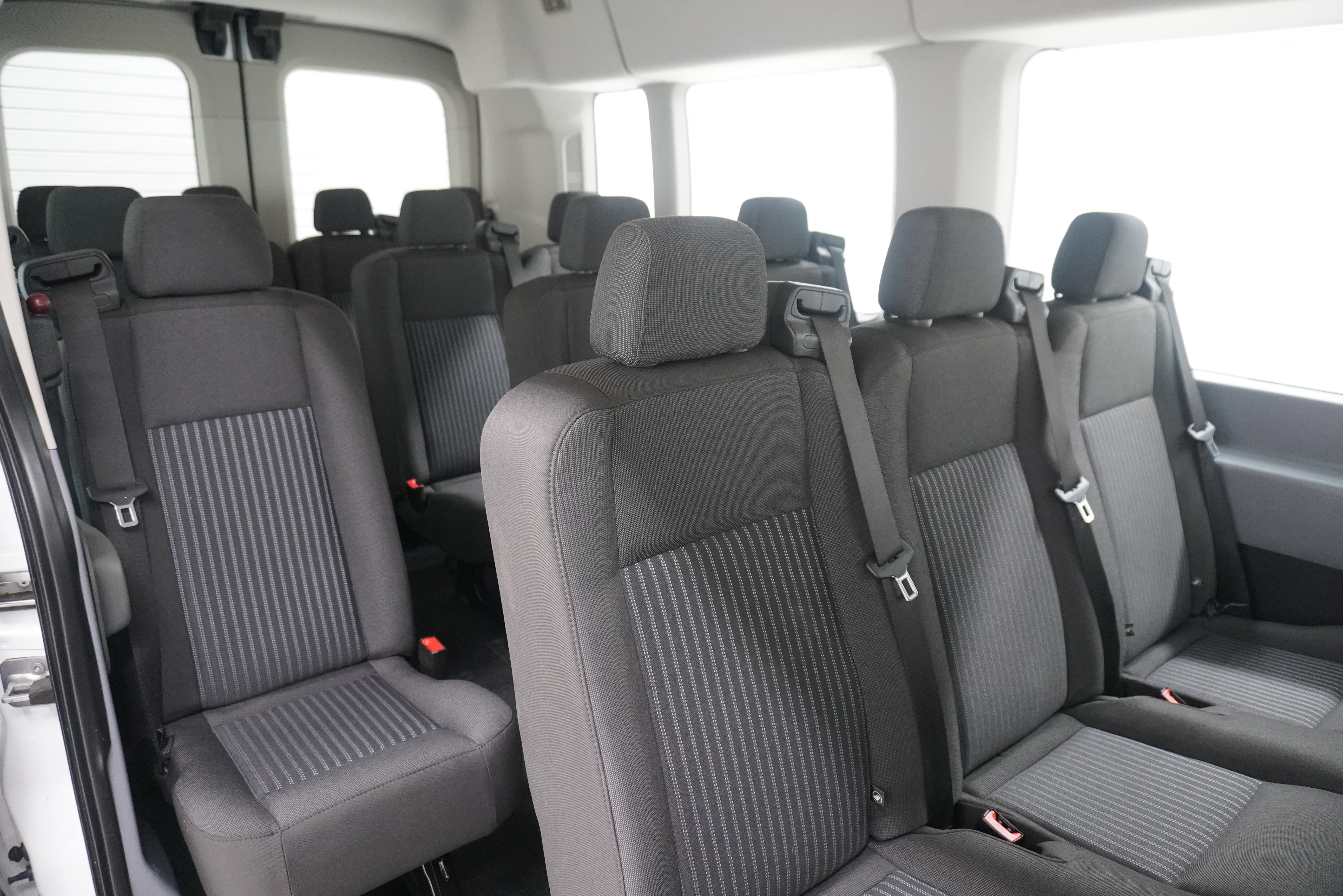 Used 2017 Ford Transit 350 XL RWD image 10