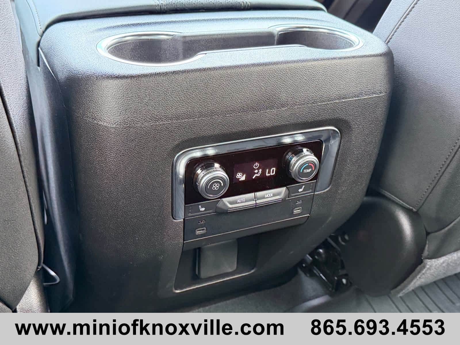 Used 2026 GMC Yukon XL AT4 AWD/4WD image 20
