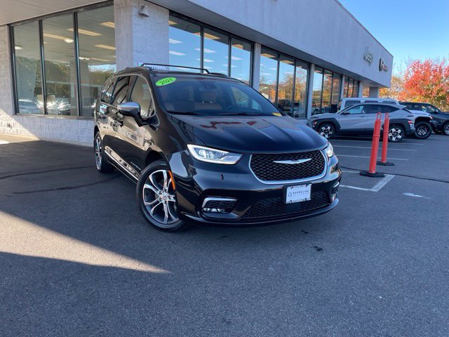Used 2021 Chrysler Pacifica Pinnacle AWD/4WD image 3