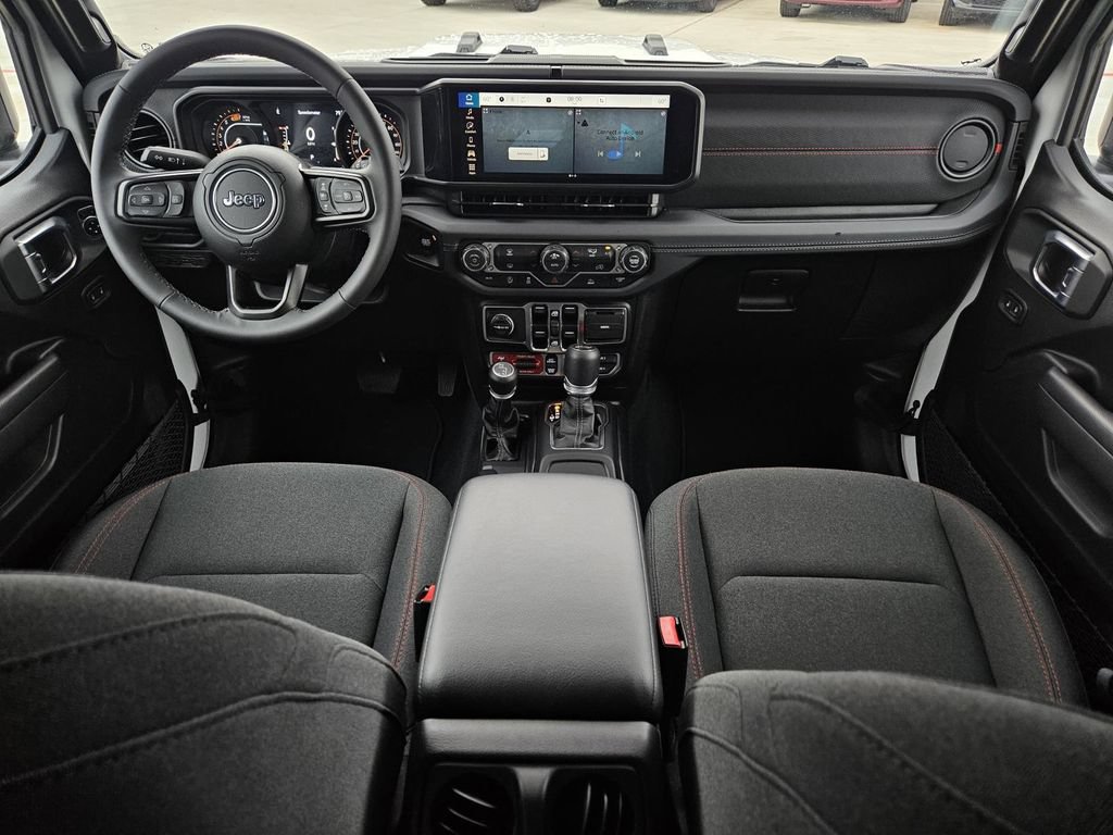 Used 2026 Jeep Wrangler Unlimited Rubicon AWD/4WD image 22