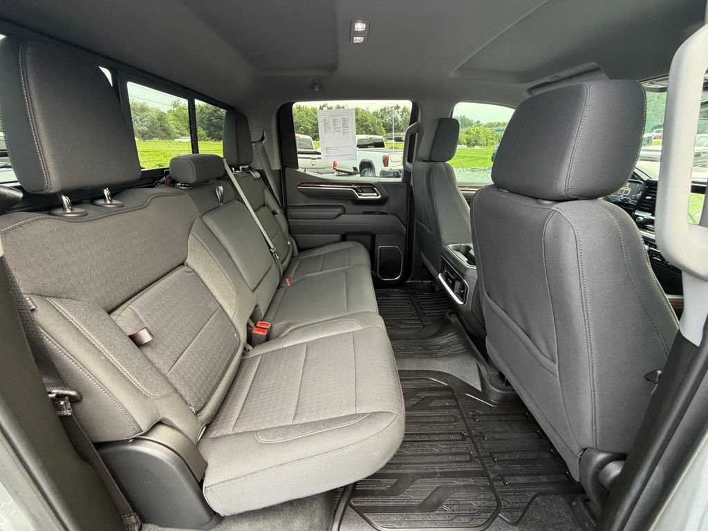 Used 2025 GMC Sierra 1500 Elevation w/ Preferred Package AWD/4WD image 23