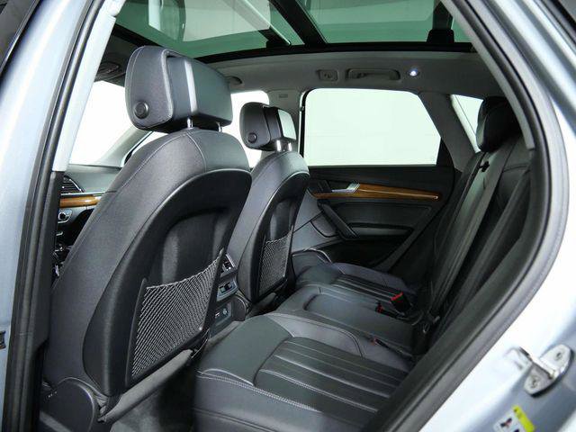 Certified 2023 Audi Q5 2.0T Premium w/ Convenience Package image 14