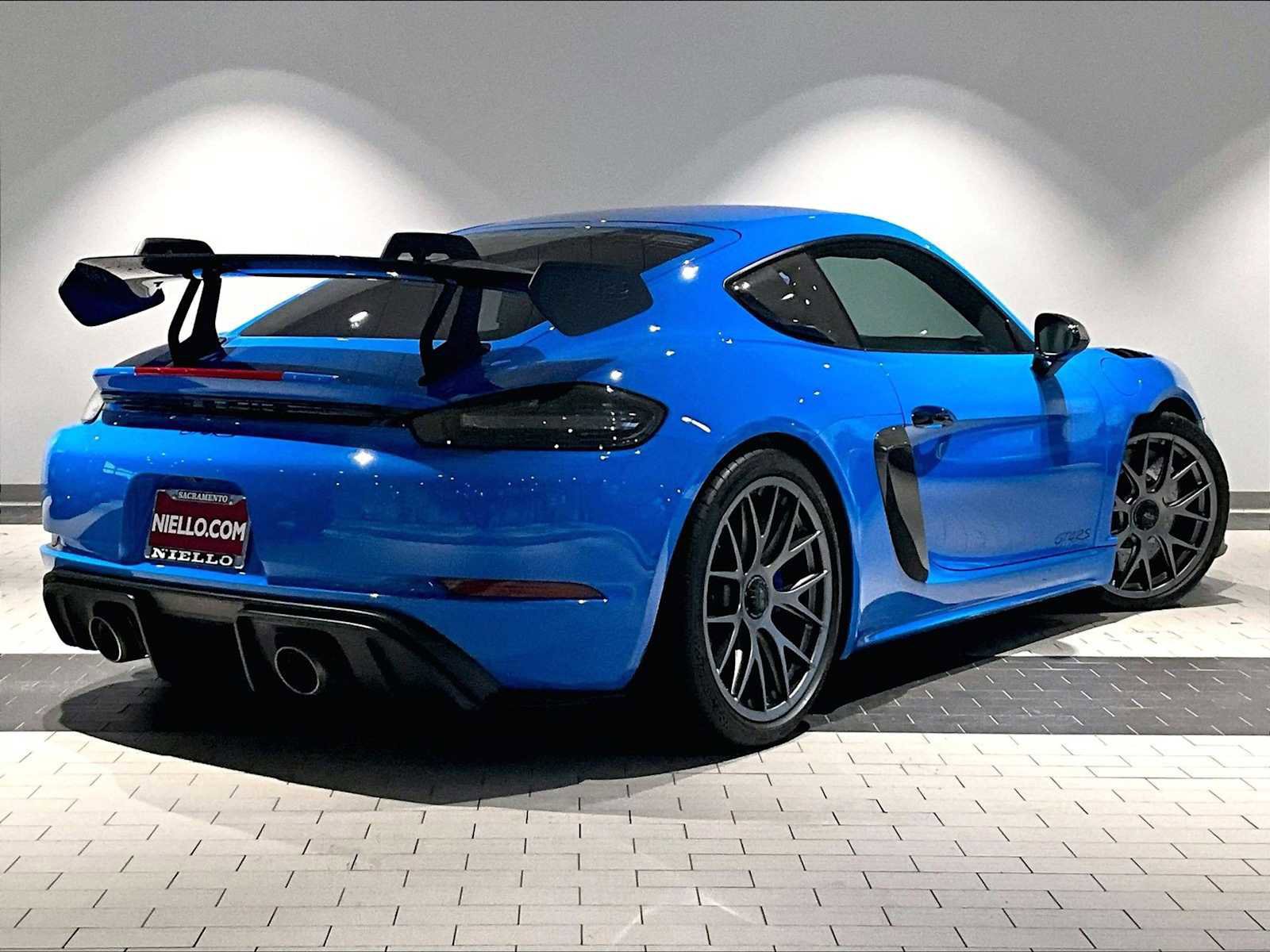 Used 2023 Porsche 718 Cayman GT4 RS w/ Weissach Package image 10