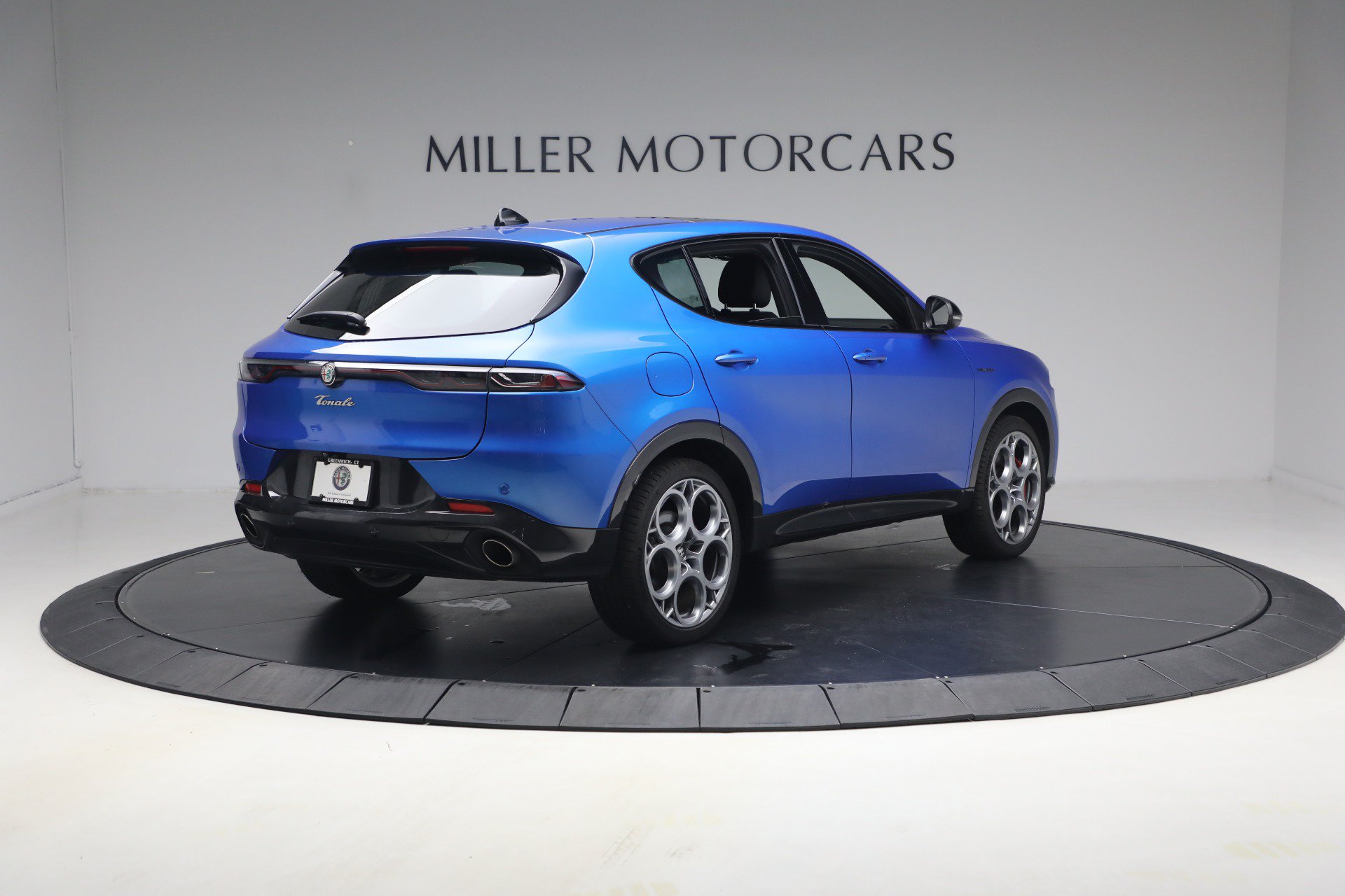 Used 2024 Alfa Romeo Tonale Ti AWD/4WD image 7