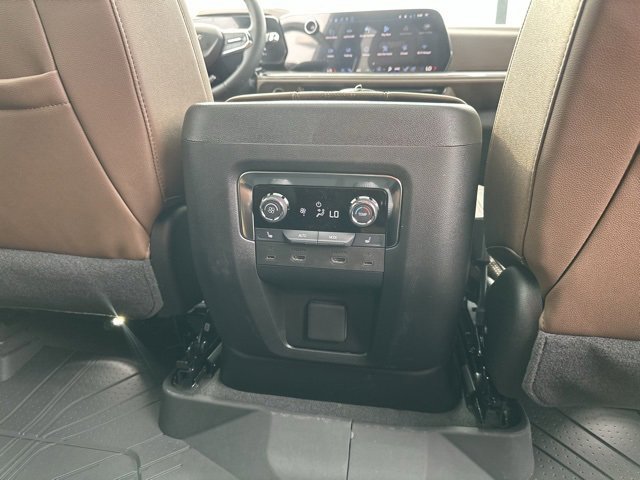New 2026 Chevrolet Tahoe High Country image 16