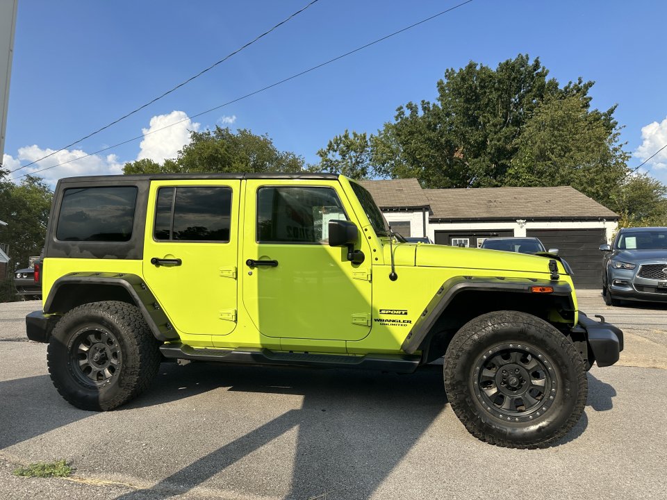 Used 2016 Jeep Wrangler Unlimited Sport w/ Quick Order Package 24S AWD/4WD image 5