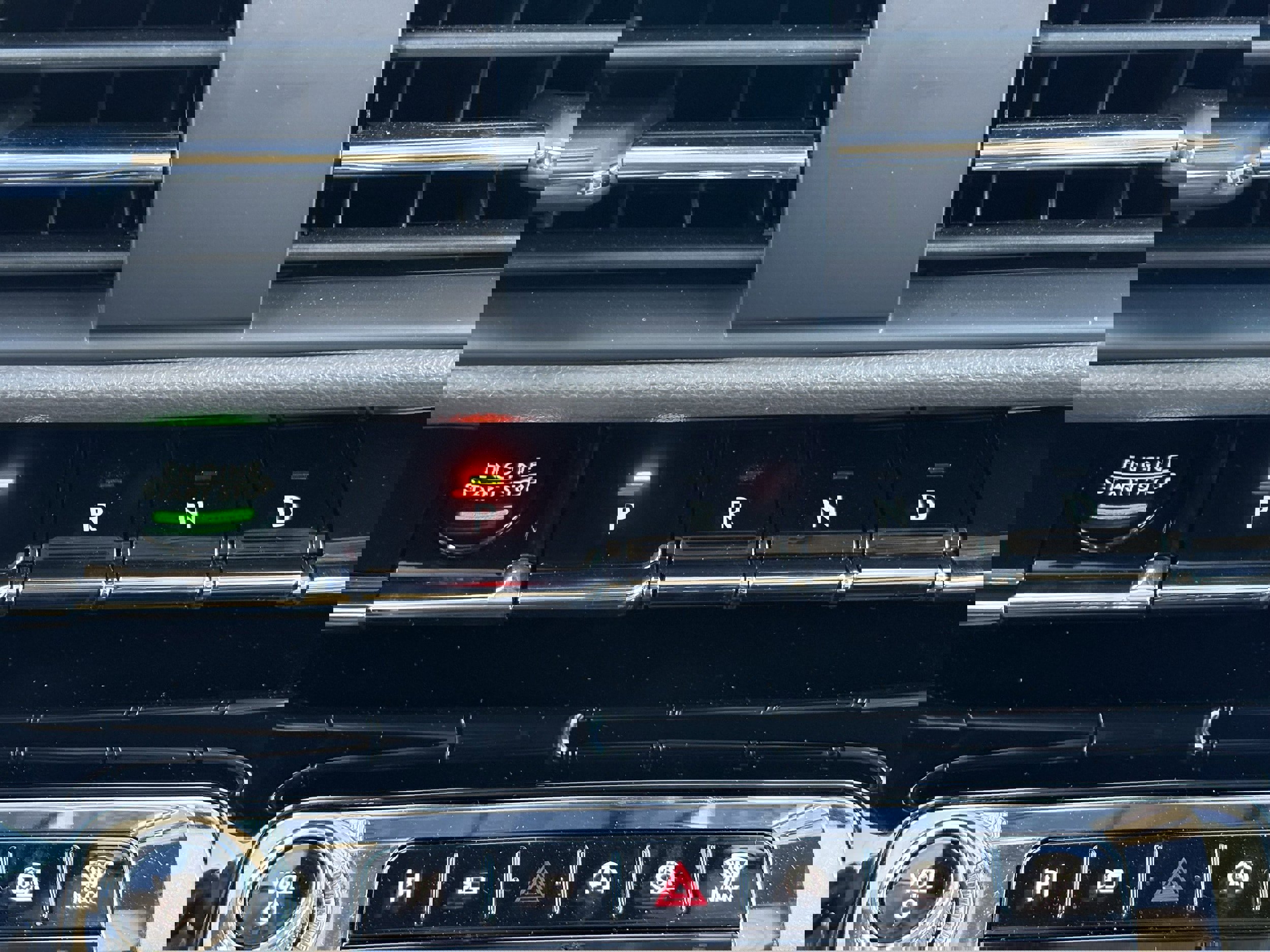 Used 2023 Lincoln Corsair AWD w/ Equipment Group 102A image 21