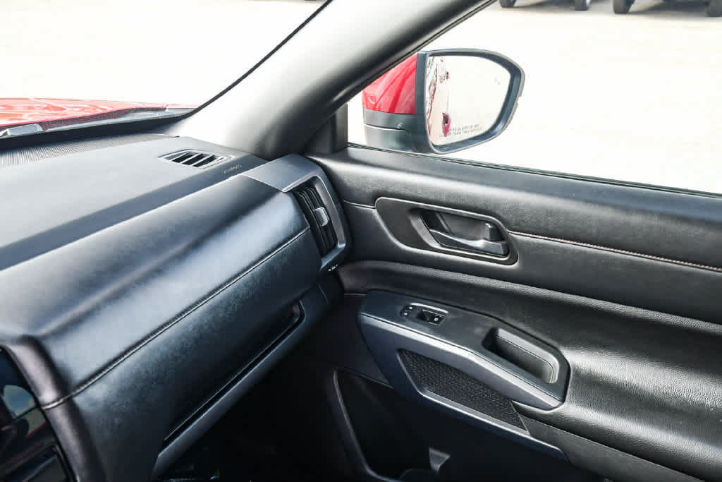 Used 2023 Nissan Pathfinder Rock Creek AWD/4WD image 23