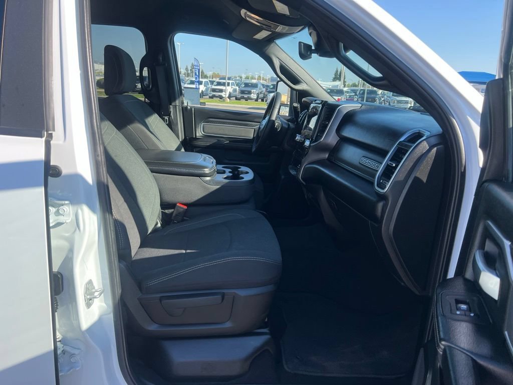 Used 2025 RAM 2500 Big Horn AWD/4WD image 34