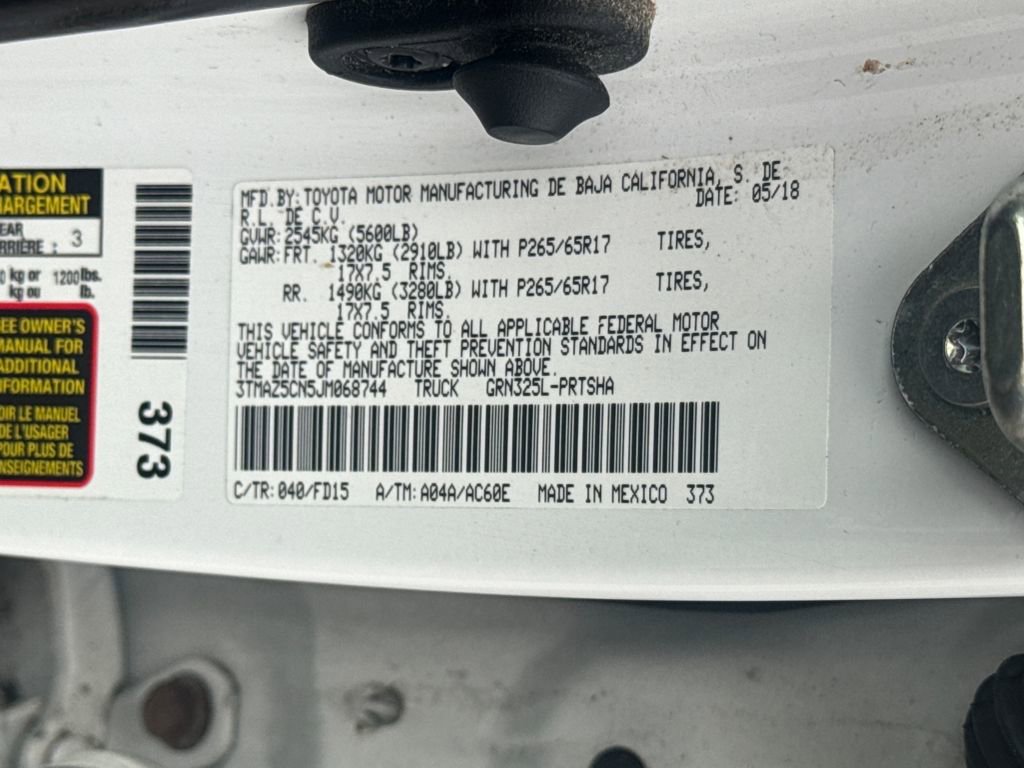 Used 2018 Toyota Tacoma TRD Sport w/ Technology Package image 43