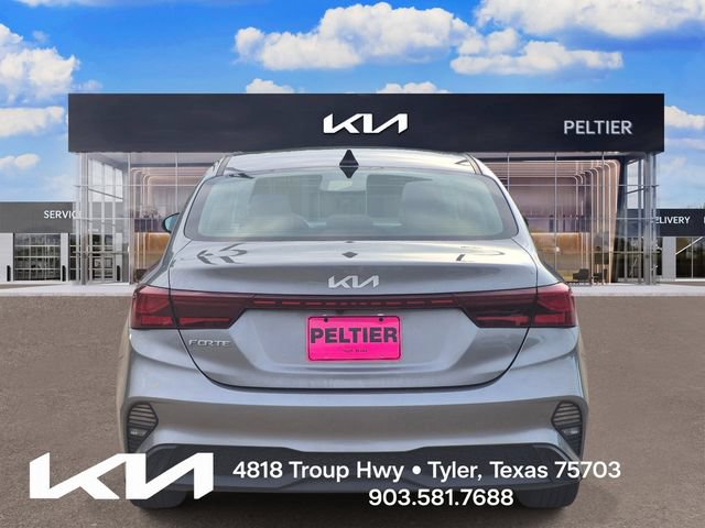Certified 2023 Kia Forte LXS w/ LXS Technology Package FWD image 5
