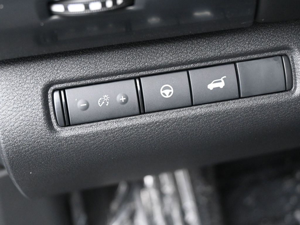 New 2026 Nissan Pathfinder SL image 14