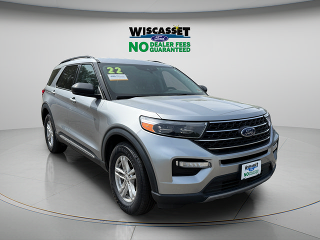 Certified 2022 Ford Explorer XLT w/ Equipment Group 202A AWD/4WD image 1