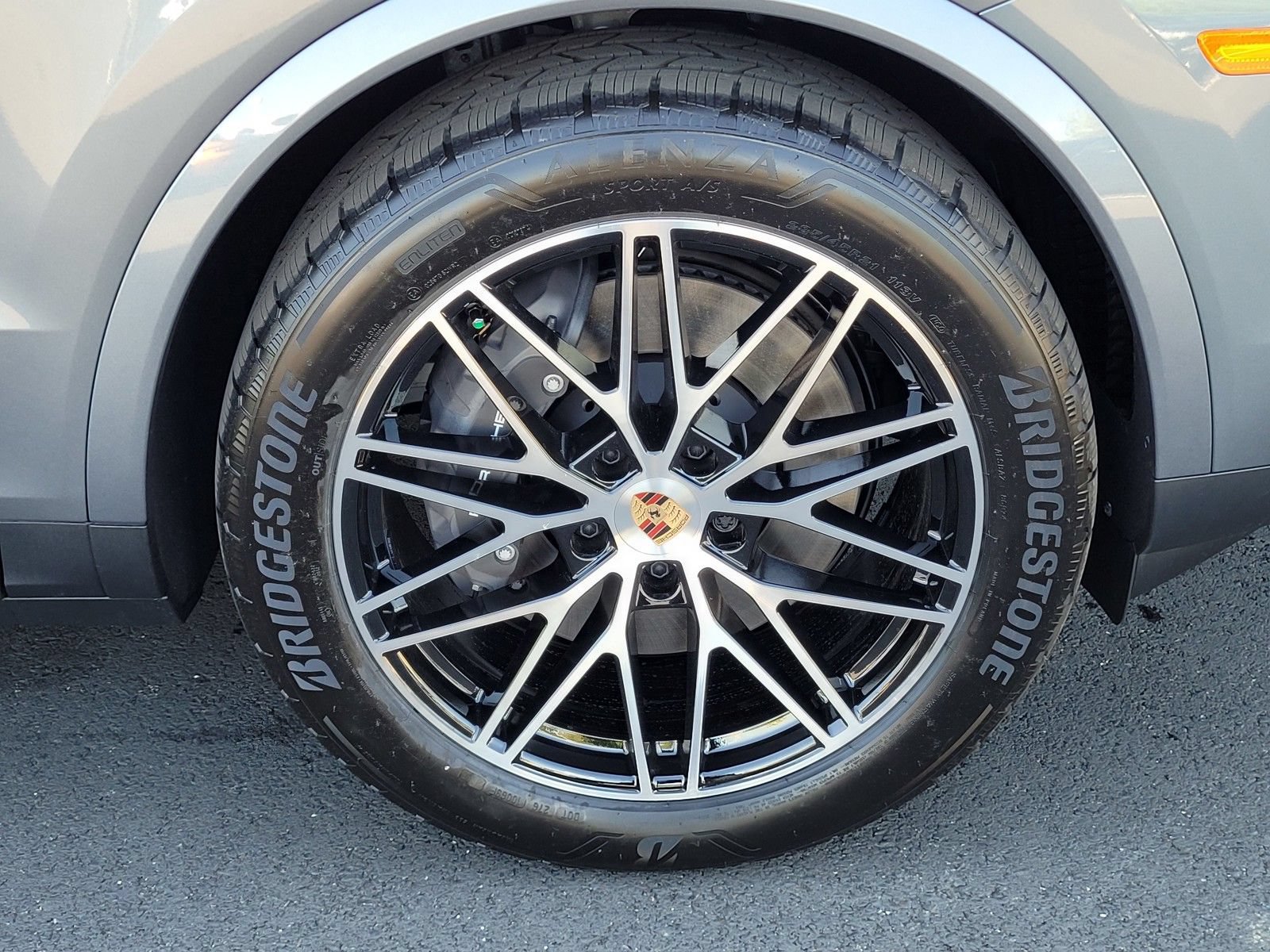 New 2026 Porsche Cayenne AWD/4WD image 11