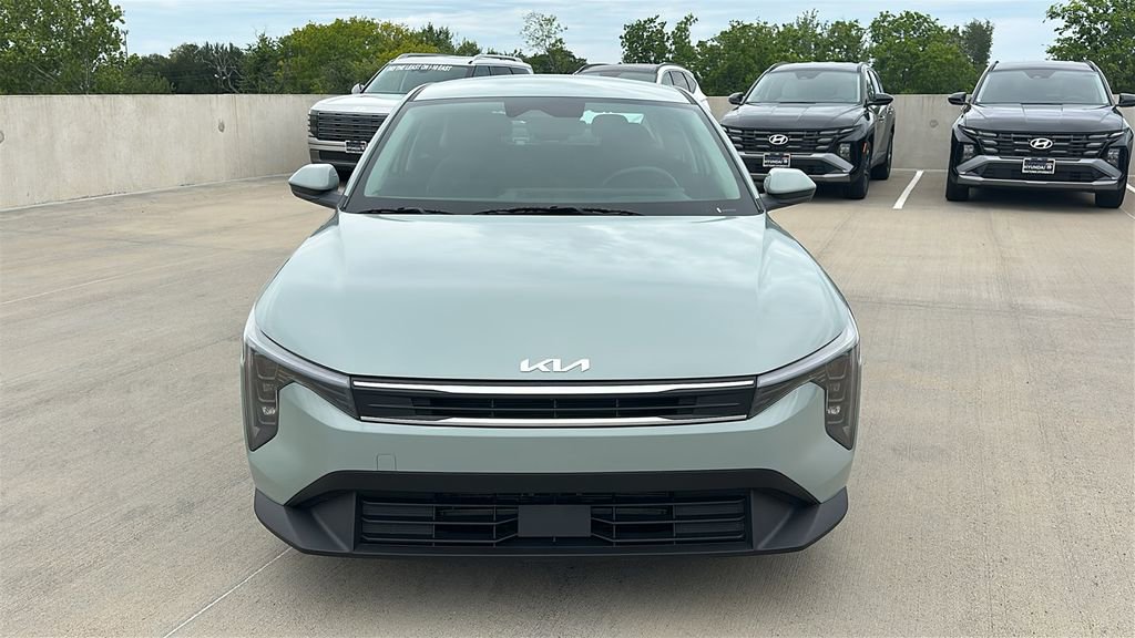 Used 2025 Kia K4 LXS FWD image 7