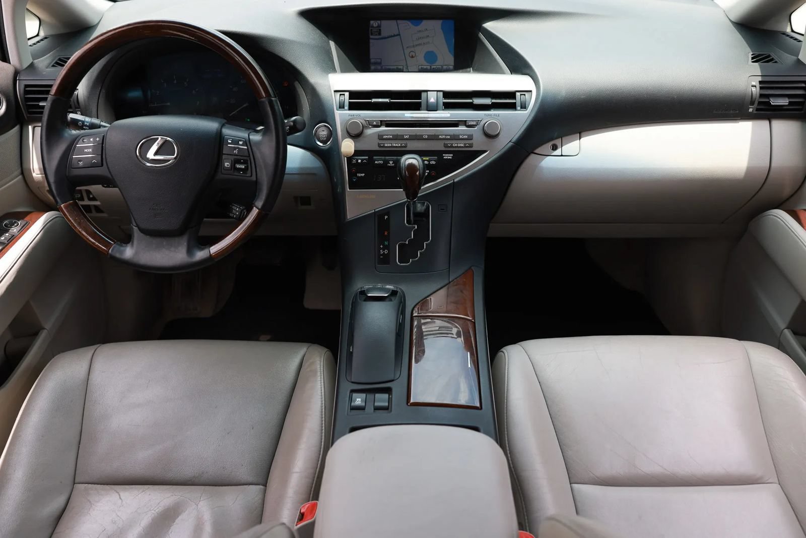 Used 2012 Lexus RX 350 FWD w/ Premium Pkg image 2