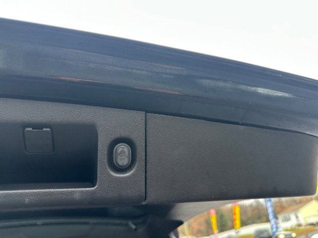 Used 2019 Chevrolet Suburban LT image 41