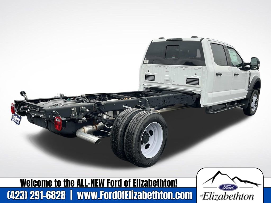 New 2025 Ford F450 XL w/ XL Chrome Package image 3