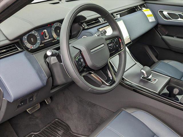 New 2026 Land Rover Range Rover Velar Dynamic SE image 3