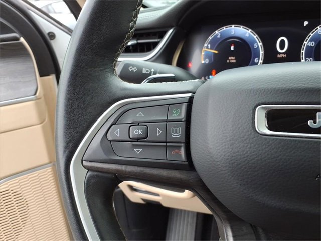 Used 2021 Jeep Grand Cherokee L Limited image 19